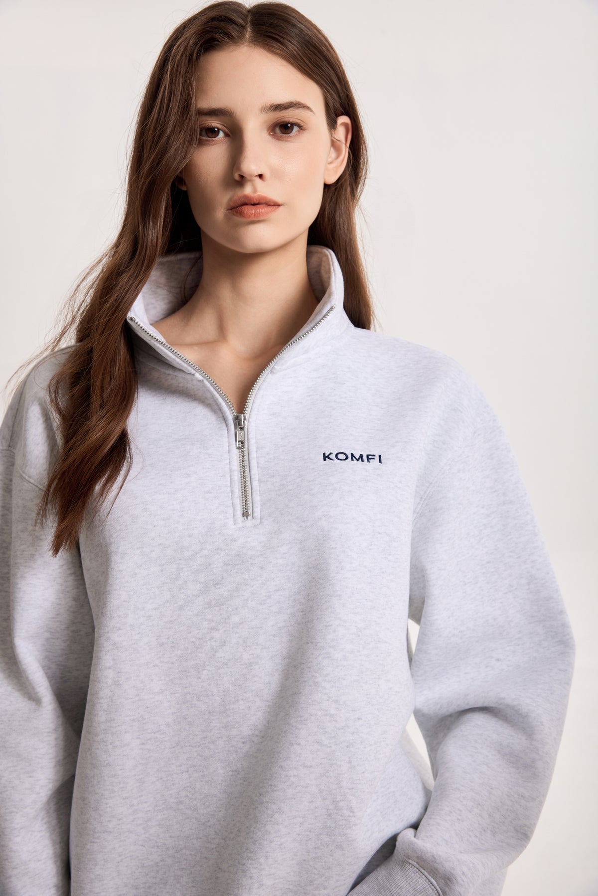 AW26-SIG-QZH-001 | Light Heather Grey | Detail